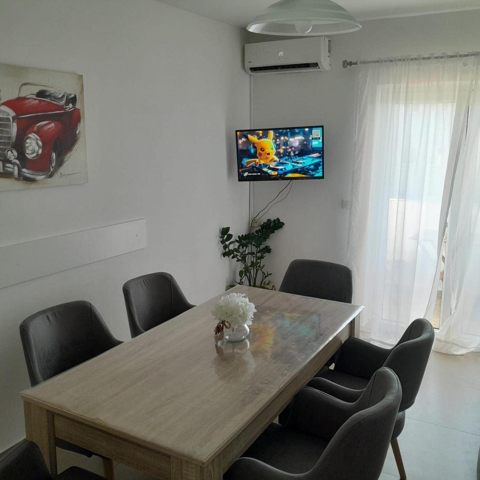 Apartments Monika Omiš Екстериор снимка